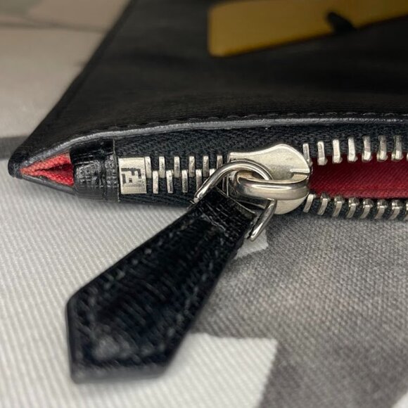 Fendi Vitello Century Monster Eyes Black Leather Zippered Clutch Bag - Picture 7 of 9